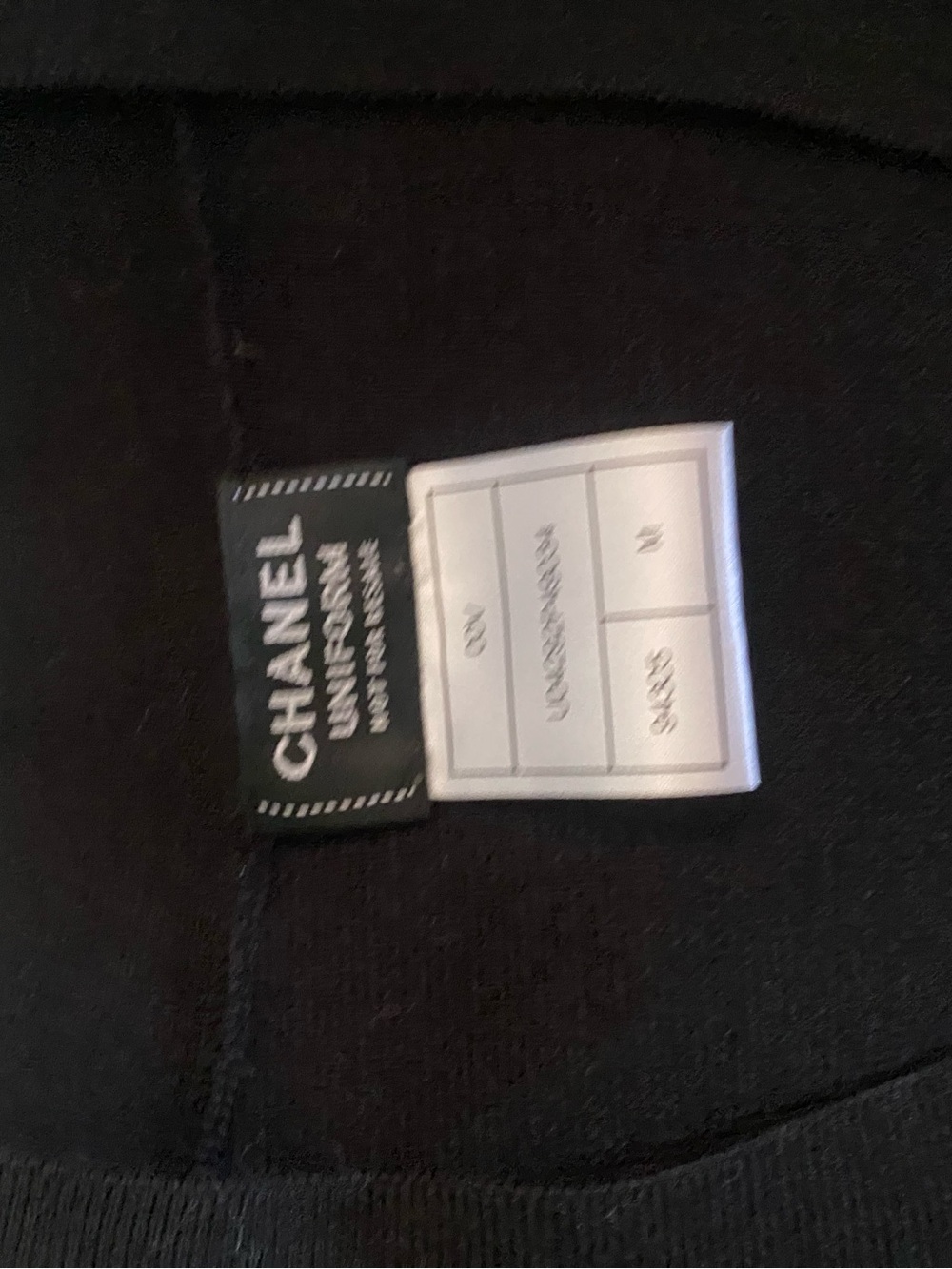 Chanel Cardigan - Picture 7 of 12